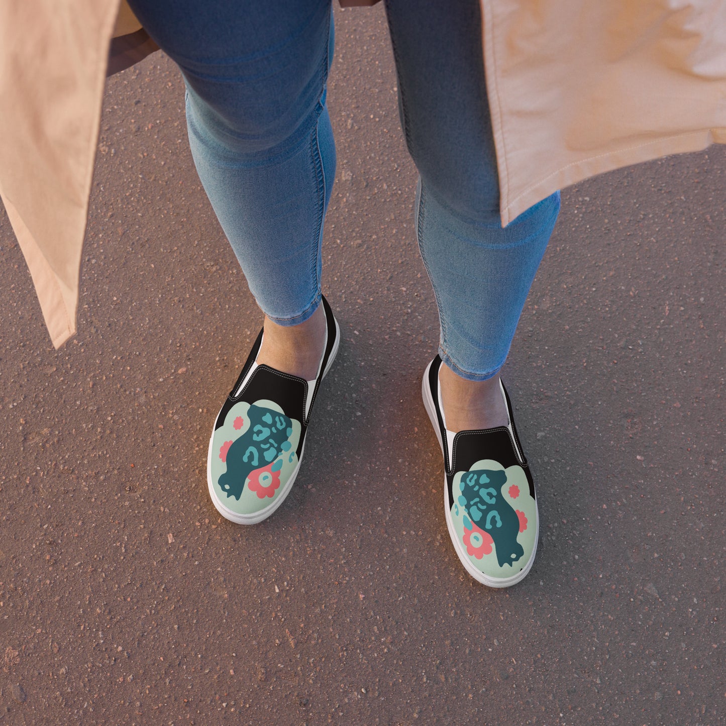 Cat's Meow Women’s Slip-on Canvas Shoes